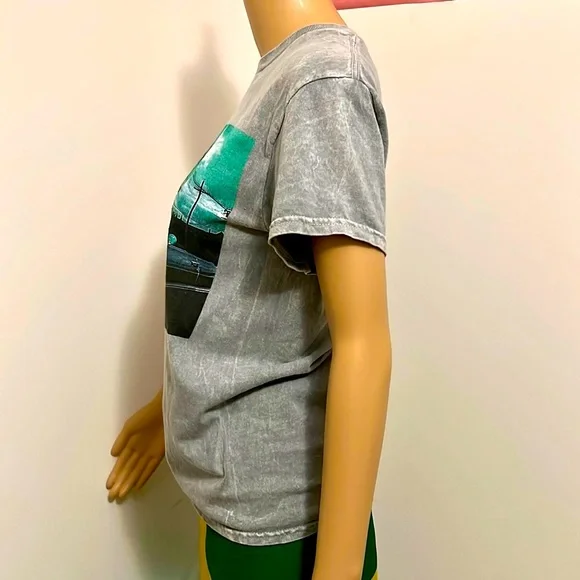 (Sold) Ice-cube t-shirt - Picture 3 of 7